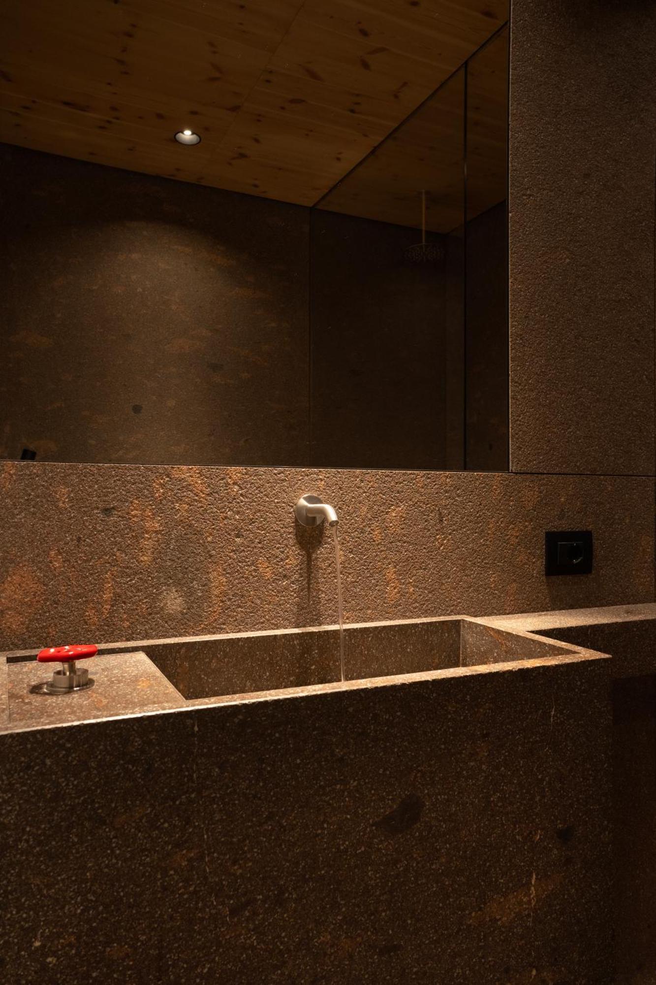 Casariga Bed & Breakfast Comano Terme Bagian luar foto