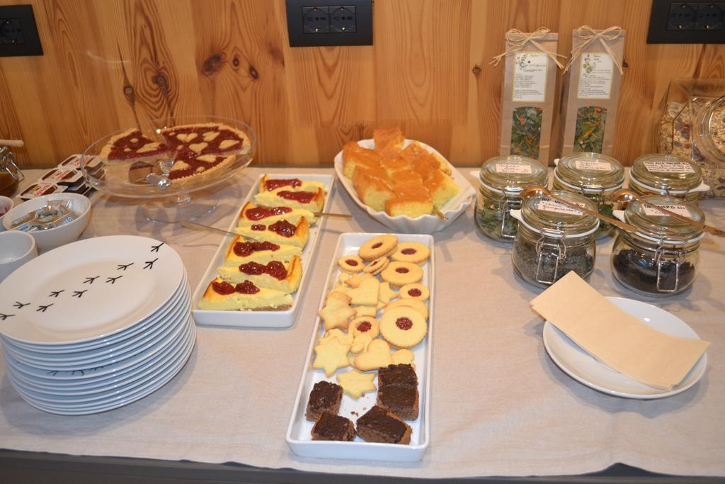 Casariga Bed & Breakfast Comano Terme Ruang foto